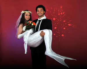 Hochzeitspaar als Meerjungfrau